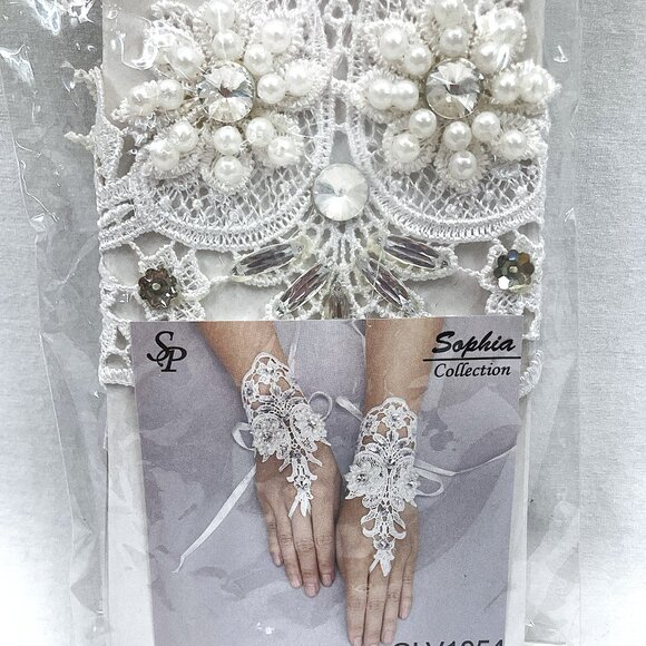 White Lace and Rhinestone Sheer Fingerless Gloves - Full Hand Coverage - Medium - Picture 1 of 3